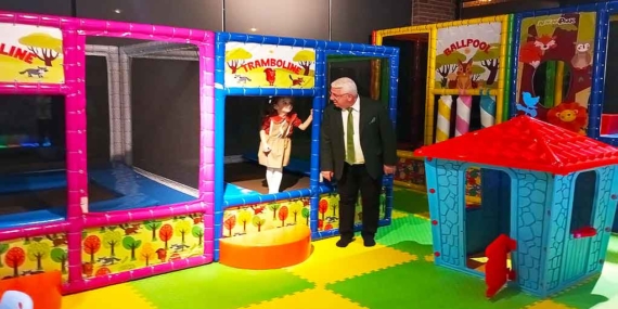 Göl Restorant Çocuk Oyun Alanı Yapıldı