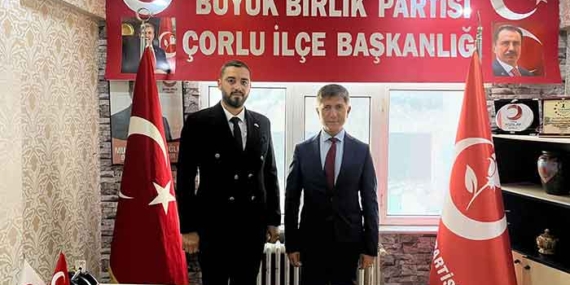 Çorlu Kaymakamı Niyazi Erten’den BBP İlçe Yönetimi ve Alperen Ocaklarına Ziyaret 3 Çorlu Kaymakamı Niyazi Erten’den BBP İlçe Yönetimi ve Alperen Ocaklarına Ziyaret