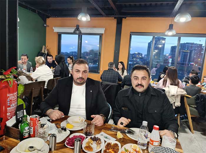 Zengin Garden Erhan Ve Burcu Zengin çiftinden Şehit ve Gazi Ailelerine İftar Yemeği 2 iftar yemegi2 1